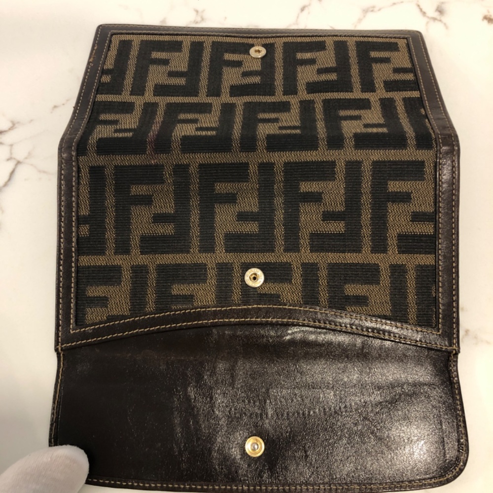 Vintage Fendi Brown and Black Wallet - Picture 5 of 8